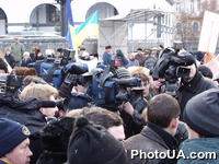 СМИ на митинге в палаточном городке на площади Независимости в г. Киеве в предверии 2001 года
