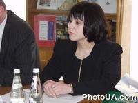 Начальник отдела Минэкономики Украины Нина Невидома на брифинге "Новая НАТО и отношения Украины и НАТО. Перспективы сотрудничества и партнерства" в Институте международных отношений КНУ им. Т. Шевченко