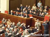 Кабинет Министров Украины в зале заседаний Верховного Совета Украины в последний день слушаний отчета правительства "О ходе выполнения программы деятельности Кабинета Министров Украины "Реформы во имя благостояния" в 2000 году"