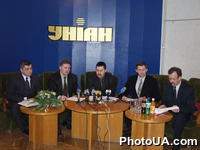 Пресс-конференция "Охрана авторских прав и смежных прав в телерадиопространстве Украины". На фото: Л. Скалозуб, С. Павлюк, Н. Паладий, Н. Гоголь, Ю. Сипливый