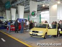 Экспозиция выставки 9-го Междунароного автосалона SIA'2001