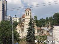 Строительство церкви на территории Октябрьской больницы в Киеве