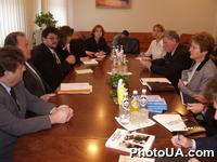 Встреча Главы Комитета ВС Украины по вопросам прав человека, нац.меньшинств и межнац-х отношений Г.Удовенко с делегацией представителей УВКБ ООН в Украине во главе с зам.директора Европ.Бюро (Восточная Европа) Штаб-квартиры УВКБ ООН Г.Карренброк