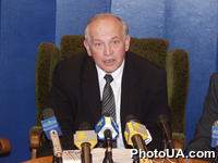 Пресс-конференция в УНИАН, посвященная началу Недели энергосбережения- общественной общенациональной акции. Председатель Госкомэнергосбережения Юрий Шульга