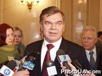День Правительства в Верховном Совете Украины. На вопросы журналистов отвечает министр науки и образования Украины Василий Кремень.