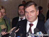 День Правительства в Верховном Совете Украины. На вопросы журналистов отвечает министр науки и образования Украины Василий Кремень