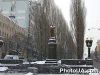Памятник В. Ленину в Киеве