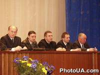Межпартийный съезд избирательного блока политических партий Народный Рух Украины (г. Киев. Международный центр культуры и искусств, ул. Институтская, 1). Президиум съезда