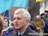 Панихида и митинг посвященные 84-й годовщине памяти Героев Крут (парк "Аскольдова могила", г. Киев). Выступление лидера партии "Собор", народного депутата Украины Анатолия Матвиенко