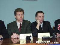 Пресс-конференция "Избирательный блок Народный Рух Украины требует правды!" при участии Андрея Чорновола, Богдана Бойко, Георгия Филипчука и Сергея Конева