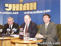 Пресс-конференция блока "Наша Украина" и Ассоциации фермеров и частных землевладельцев Украины. Иван Томич и Николай Жулинский