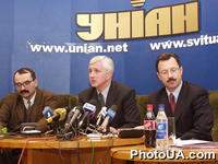 Пресс-конференция кандидатов в народные депутаты от "Блока Юлии Тимошенко", народных депутатов А.Матвиенко и С.Головатого "Отказ каналов УТ-1, "1+1", ICTV, СТБ и "Интер" разместить в предусмотренном законом порядке политическую рекламу БЮТ".