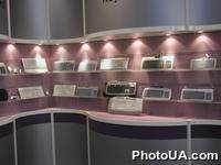 Экспозиция международной выставки-ярмарки CeBIT-2002 (г. Ганновер, Германия). Компьтерные технологии. Образцы компьютерной клавиатуры