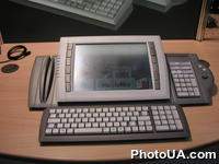 Экспозиция международной выставки-ярмарки CeBIT-2002 (г. Ганновер, Германия). Компьтерные технологии.