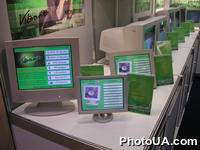 Экспозиция международной выставки-ярмарки CeBIT-2002 (г. Ганновер, Германия). Компьтерные технологии.