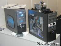 Экспозиция международной выставки-ярмарки CeBIT-2002 (г. Ганновер, Германия). Компьютерные технологии