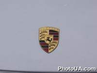 Эмблема автомобильной компании Porsche