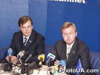 Пресс-конференция в УНИАН "Принятие закона о налоге на доходы физических лиц - предпосылка к налоговой реформе в Украине" при участии главы парламентского комитета по вопросам финансов и банковской деятельности С.Буряка, народного депутата С.Терехина