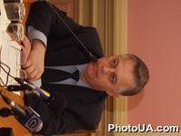 Пресс-конференция лидеров депутатских фракций Компартии П.Симоненко, Соцпартии А.Мороза и фракции БЮТ Ю.Тимошенко. На фото: Петр Симоненко