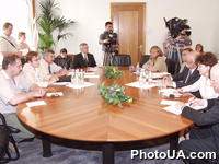 На встрече в Киеве представители Парламентского большенства в Верховной Раде Украины с представителями Бюро демократических институтов и прав человека ОБСЕ