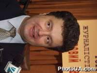 После форума журналистов Украины "Правовая самозащита" народный депутат Украины Петр Порошенко