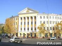 Контрактовая площадь, г. Киев. Здание Национального университета "Киево-Могилянская Академия"