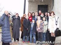 Воспитаники Центра социальной опеки ребенка в с.Петровское Киево-Святошинского района Киевской области, который действует на базе негосударственной благотворительной организации "Отчий Дом"