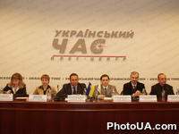 Пресс-конференция, посвященная выпуску УкрСиббанком 100 000-й карточки международной платежной системы MasterCard International