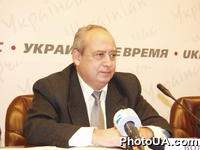 Пресс-конференция руководства АО "Холдинговая компания "Киевгорстрой". На фото: президент АО "Холдинговая компания "Киевгорстрой" Владимир Поляченко