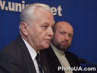 Пресс-конференция народных депутатов Украины Александра Турчинова и Степана Хмары на тему: "Новые провокации власти против оппозиции".