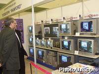 Выставка лучших товаров и промышленной продукции "100 лучших товаров Украины". Телевизоры "Rainford" (Днепропетровская область)