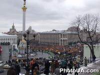 В Киеве на Майдане Независимости проходит многотысячный митинг в поддержку кандидата в Президенты Украины Виктора Ющенко