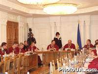 Заседание Верховного Суда Украины по рассмотрению жалобы кандидата на пост Президента Украины Виктора Януковича на действия Центральной избирательной комиссии.