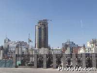 Строительство торгового центра возле станции метро "Республиканский стадион" в городе Киеве