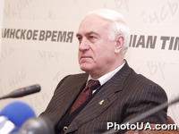Пресс-конференция лидеров блока Народно-демократических партий по поводу текущей политической ситуации в Украине. На фото: народный депутат Украины Валерий Пустовойтенко