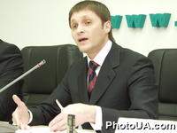 Пресс-конференция Народного блока Литвина на тему: "Большинство до выборов и парламентская коалиция. Роль Народного блока Литвина". На фото: руководитель изберательной кампании Народного блока Литвина И.Еремеев