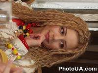 Певица Тина Кароль стала "Женщиной года - 2005". Она стала лауреатом по результатам опроса, который проводил журнал "Единственная" в рамках общенациональной программы "Человек года"