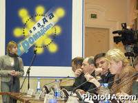 "Треугольный стол" на тему: "Власть, СМИ и третий сектор: новый формат взаимодействия"