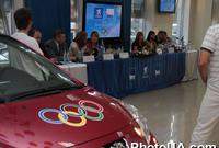 Компания "Илта" - официальный импортер автомобилей Peugeot подарила олимпийским чемпионкам по фектування на саблях по автомобилю Peugeot 207