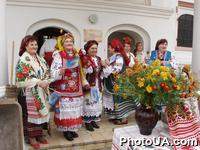 Открытие фестиваля украинской народной свадьбы средней Надднепрянщины "На городі зілля, а в хаті - весілля"