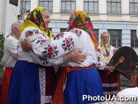 Открытие фестиваля украинской народной свадьбы средней Надднепрянщины "На городі зілля, а в хаті - весілля"