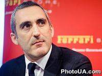 Открытиу в Киеве первого в СНГ официального магазина одежды и аксессуаров Ferrari. На фото: пилот команды Formula 1 Scuderia Ferrari, Массимо Голота