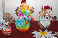 Выставка оригами "Все из квадрата", организованная киевским клубом оригами, проходила 7-10 апреля 2011 в рамках Шестой Весенней Киевской международной ярмарки "МЕДВИН"