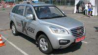 Тест-драйв автомобіля Lifan з автоматичною коробкою перемикання передач