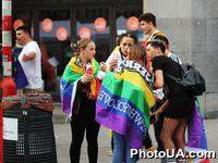Тема парада гордости и цель, это  #AllforOne, организаторы парада "BELGIAN PRIDE BRUSSELS" хотели подчеркнуть, что каждый человек уникален и заслуживает своего места в обществе без дискриминации, независимо от причины. Давайте постоим за друг друга и за людей, которые каждый день сталкиваются с дискриминацией и изоляцией, объединяясь под цветами радуги!